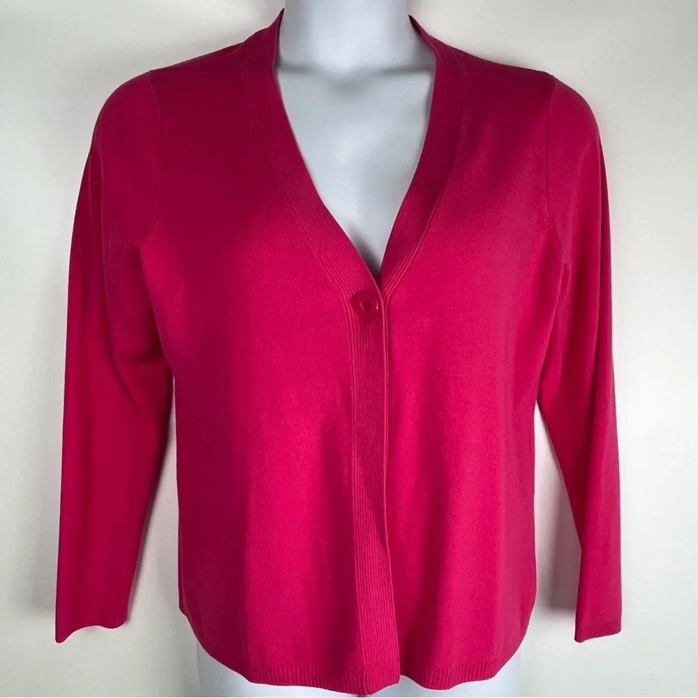 Charter Club neck button